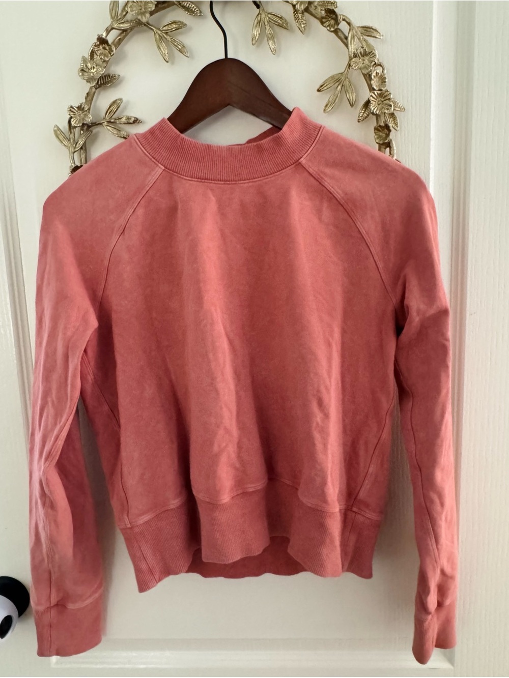 Lululemon cropped sweatshirt